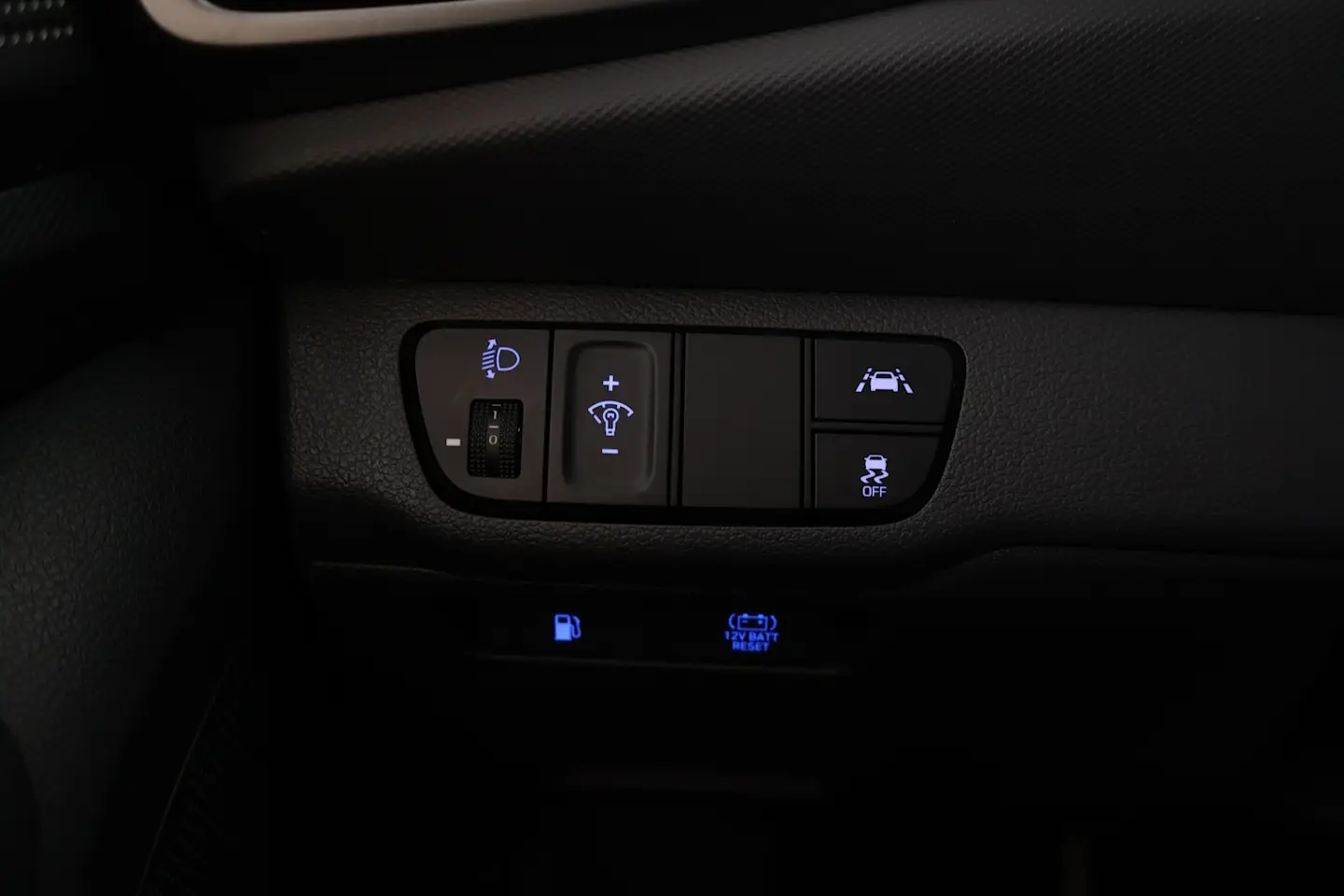 Car Image - 5vXf96KNAsvY8X3Z1CzP6r