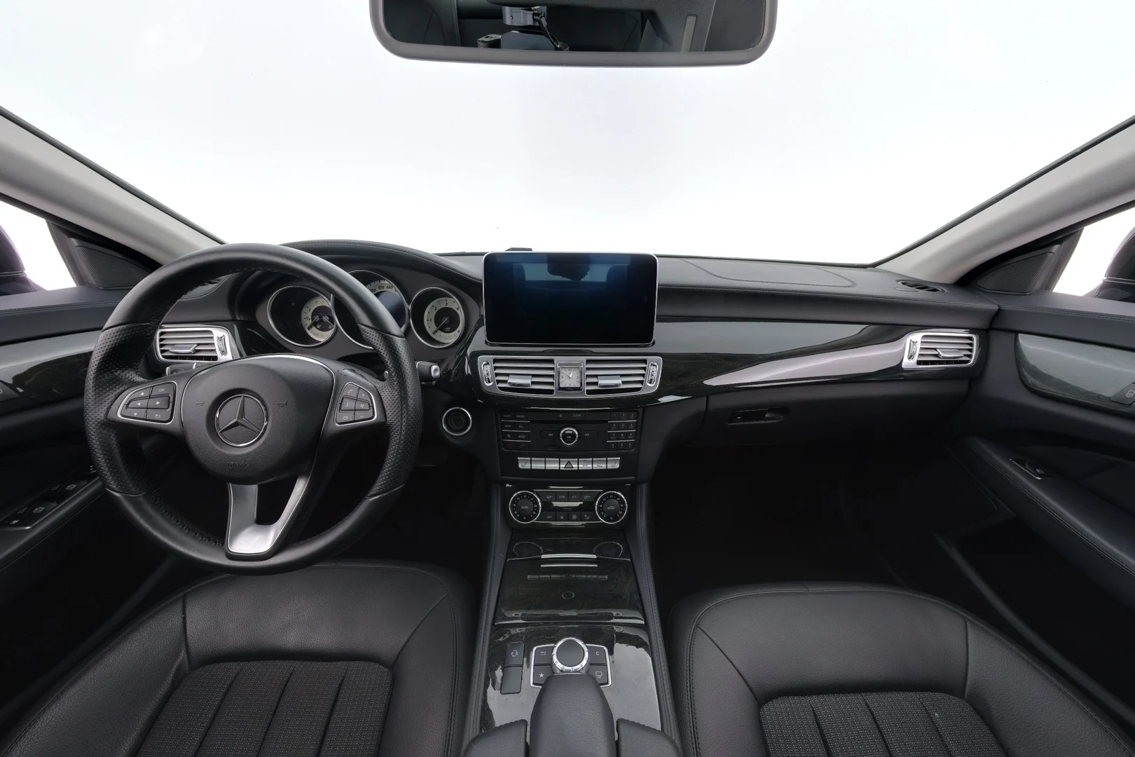 Car Image - 4UybfMvqlRa3Wusjx0LfE3