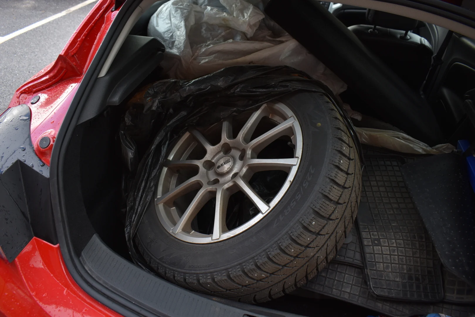 Car Image - 4z7obILVrea7H9vFL0Zsor
