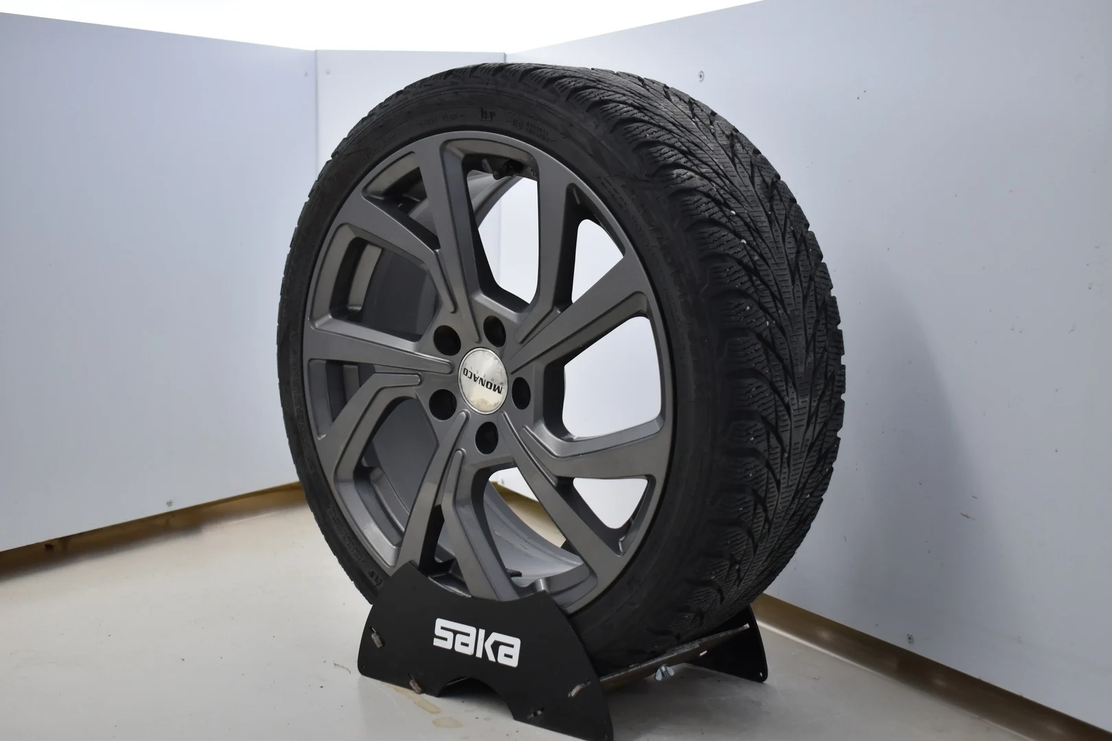 Car Image - 7KIMS2O453PJluarLiSRmE