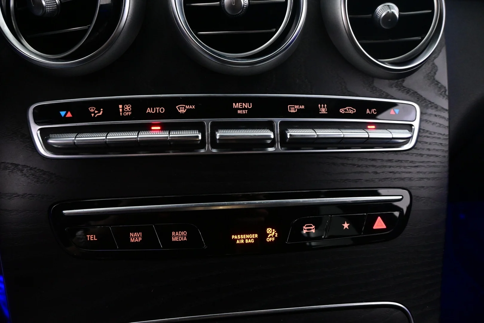 Car Image - 56PTUY2JDRwIOvEGZOq5JS