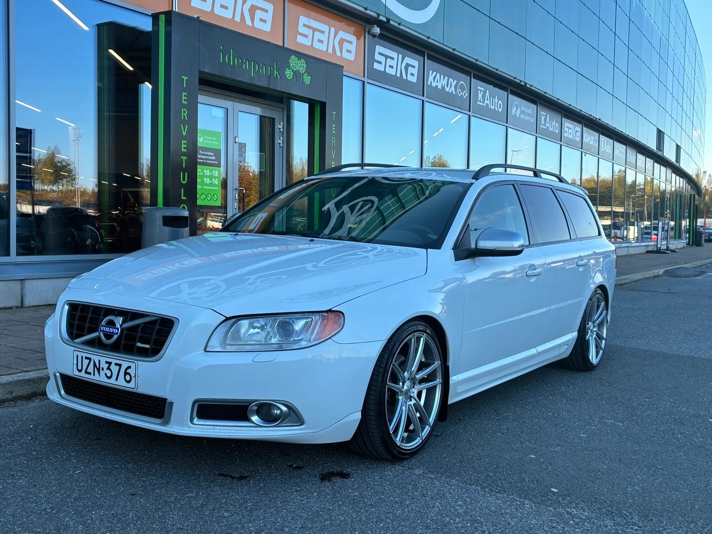Car Image - 79HCmfTeSyMcAJIKxeeR31