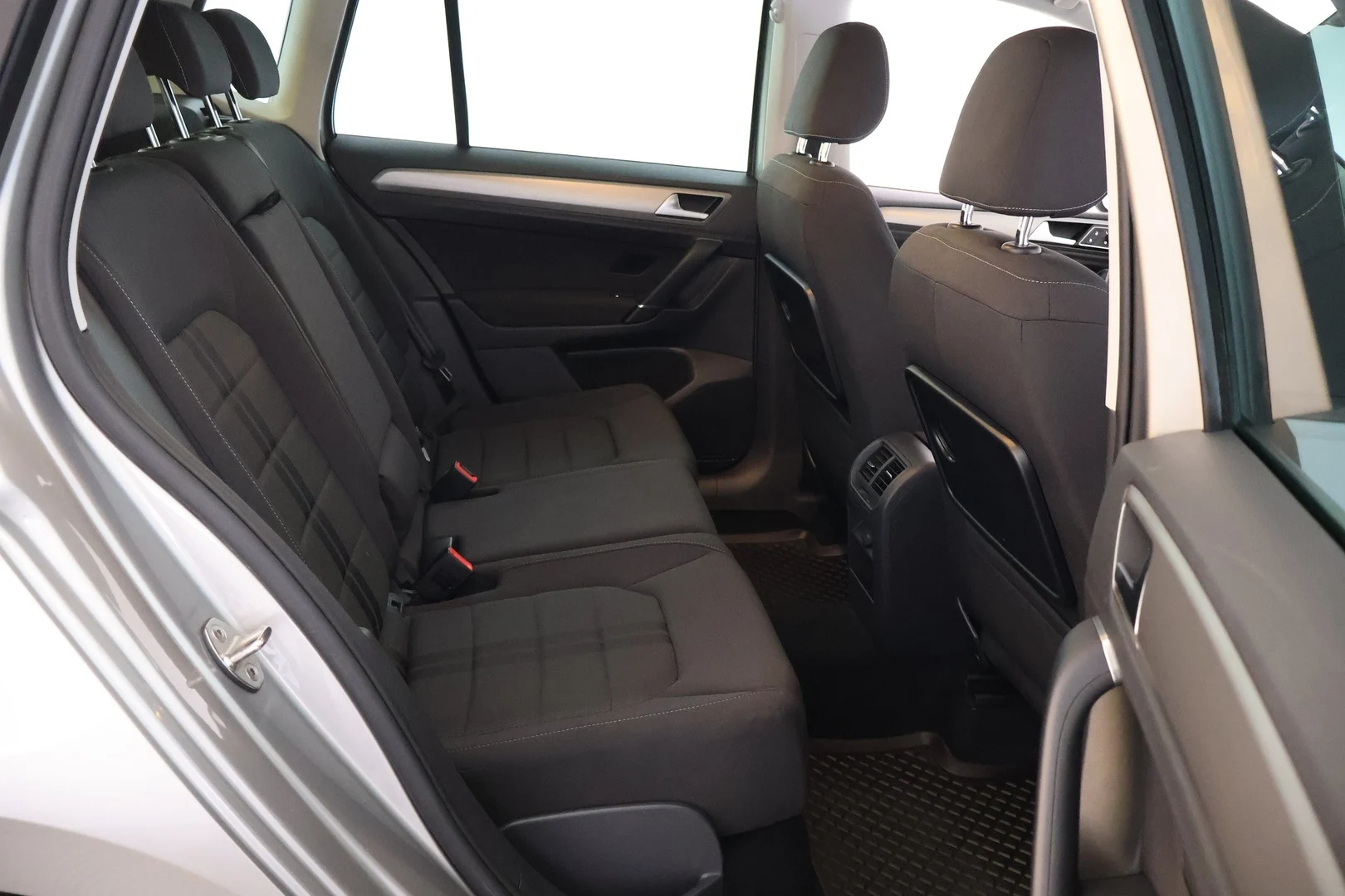 Car Image - 6Nq2RigdWJGhi43BACEN6P