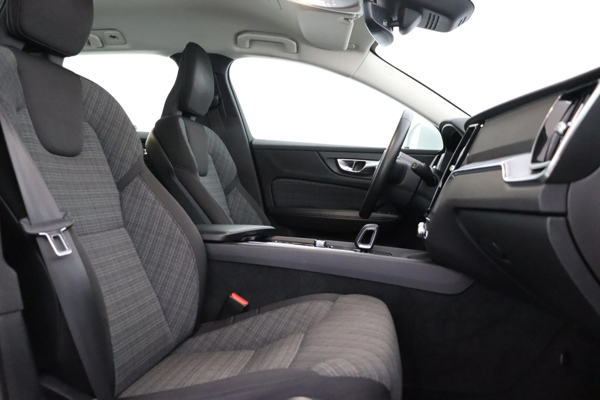Car Image - 6emuDsaG70a9nMZaM9kG2V
