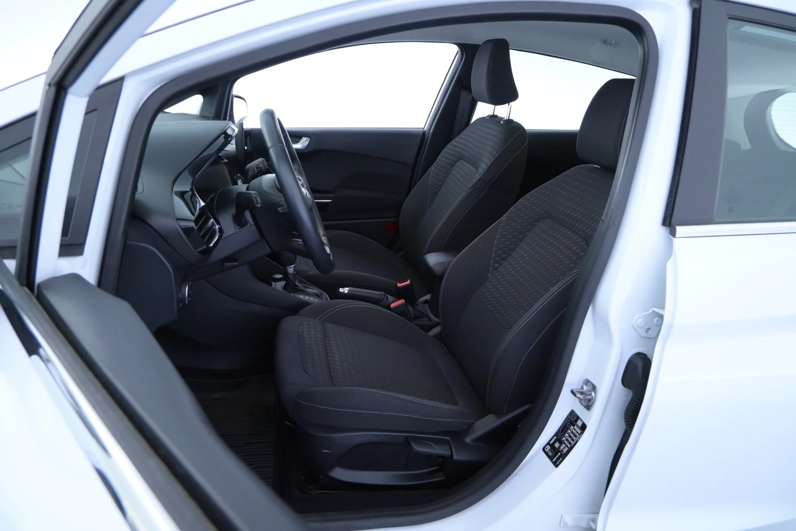 Car Image - 1bqS09efO7DNr4PuIpm7gI