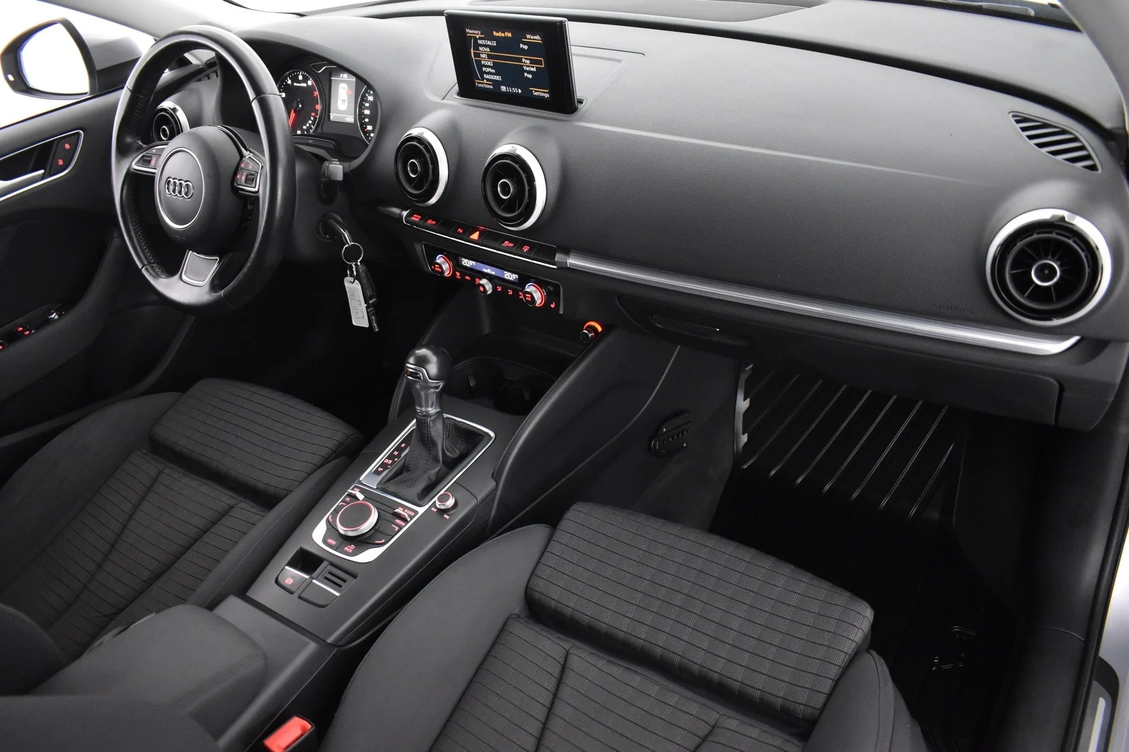 Car Image - 7GAiAaJripgpHOS5N2KVvM