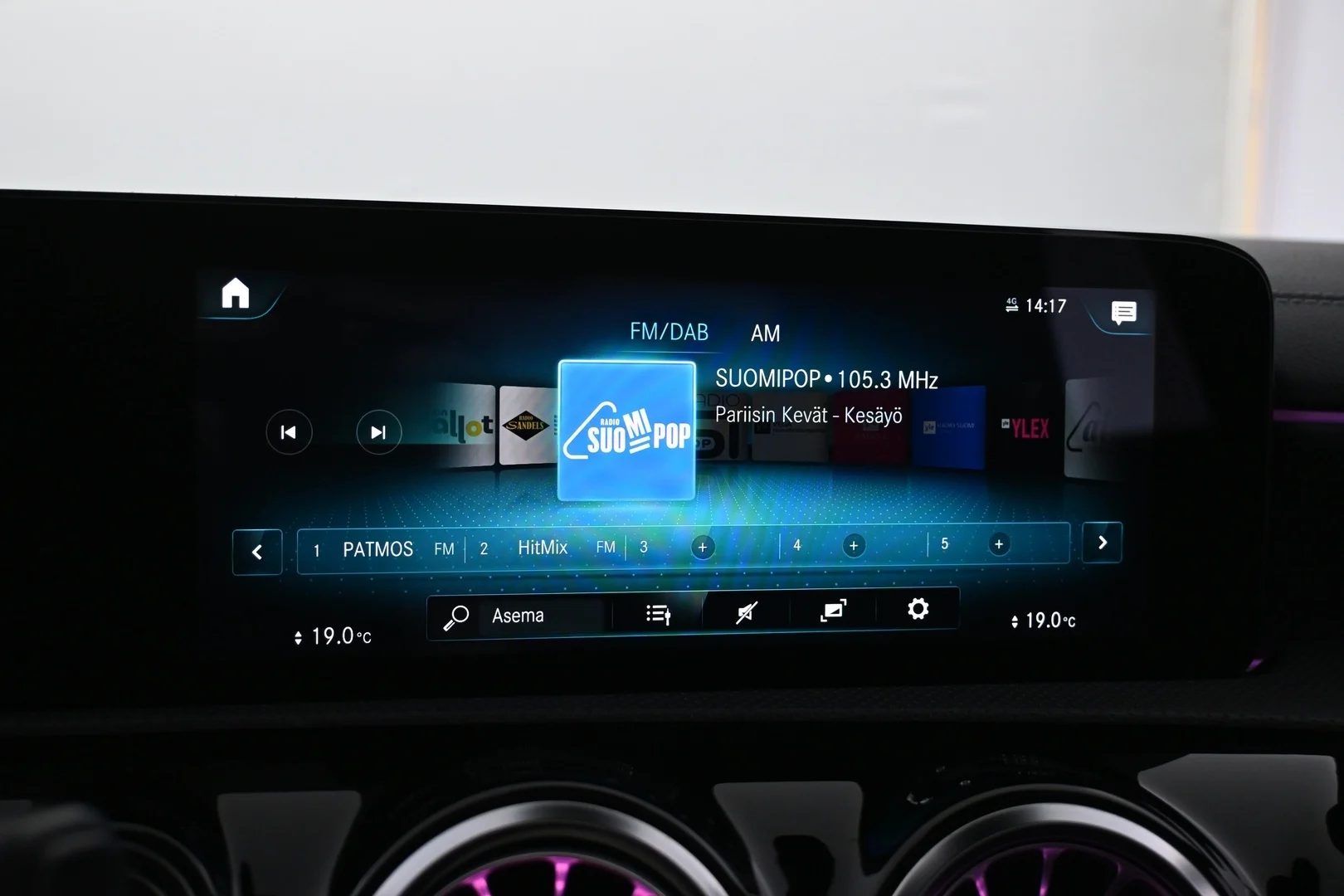 Car Image - 1chbYBBC1YN7jCrXDkYeTz