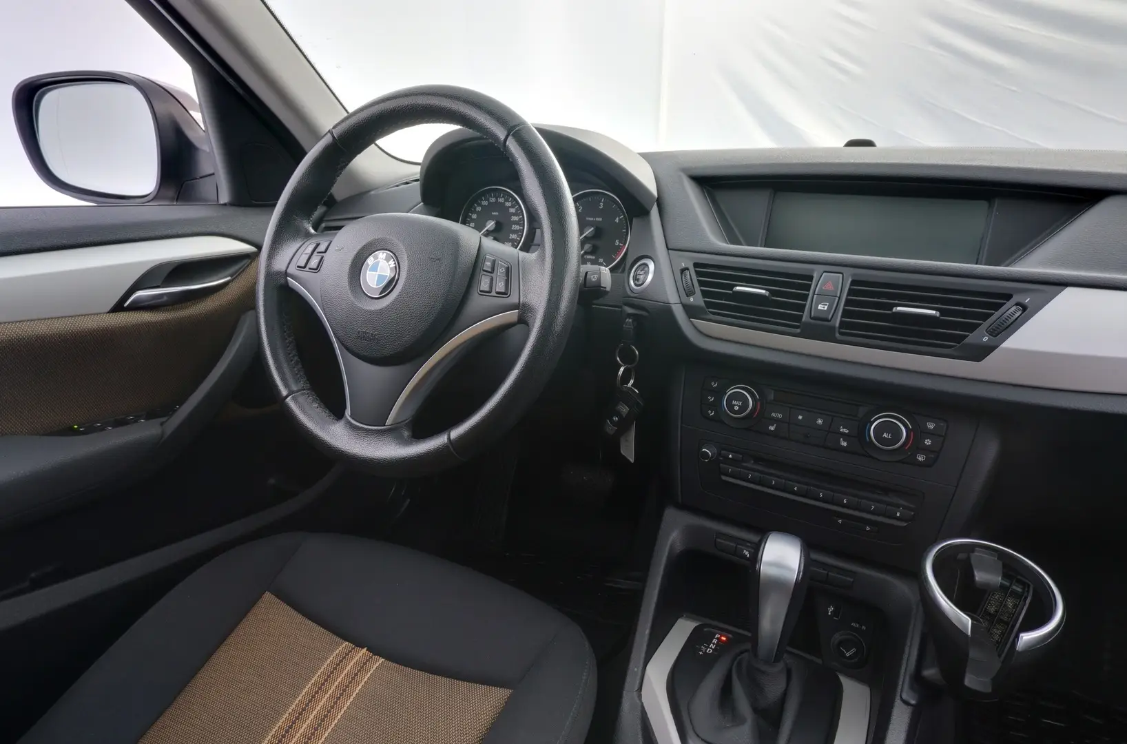 Car Image - 70RGNvfYbL75hQIssHms68