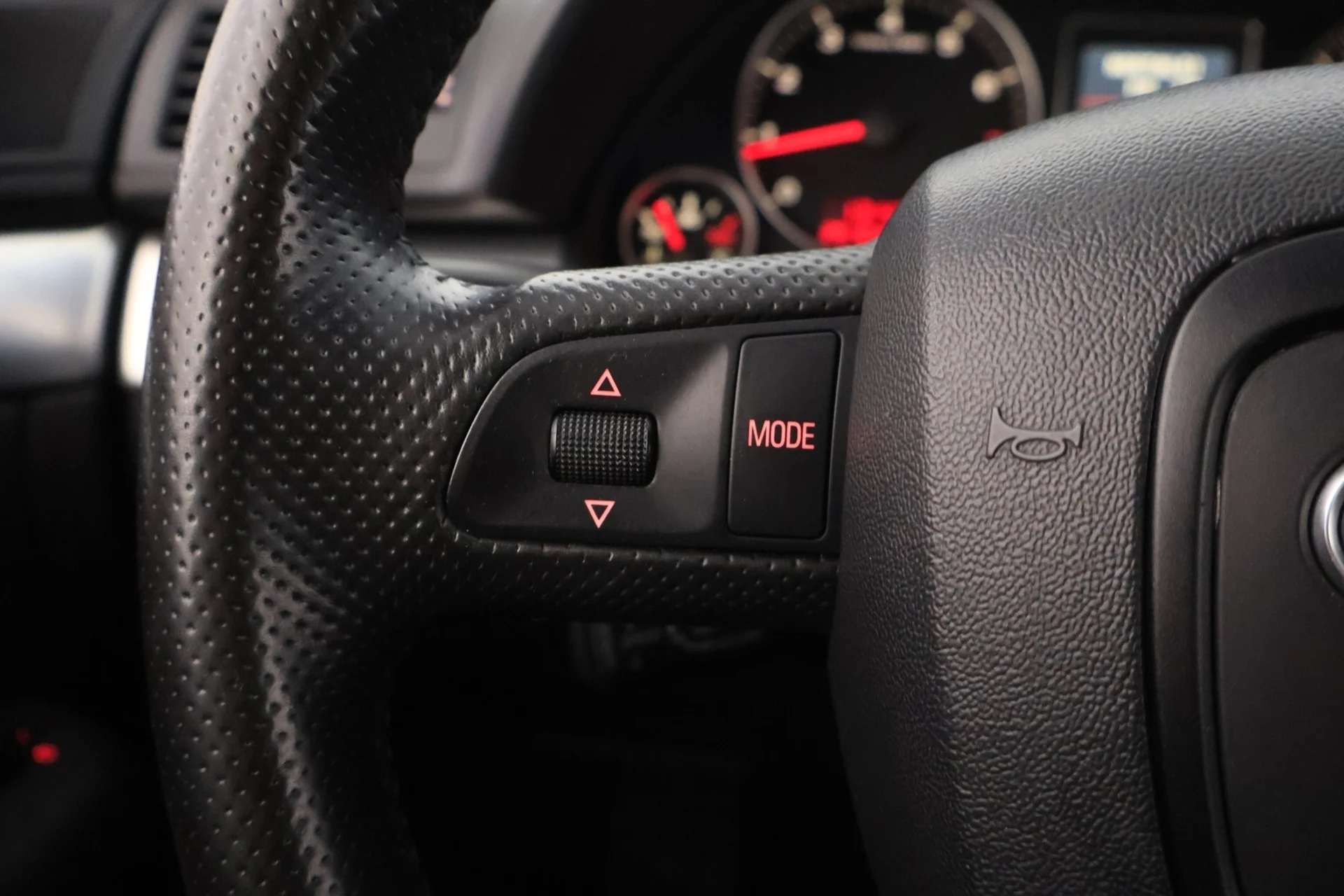 Car Image - 5h3MBOPGwTpGnFZCUZB6m9