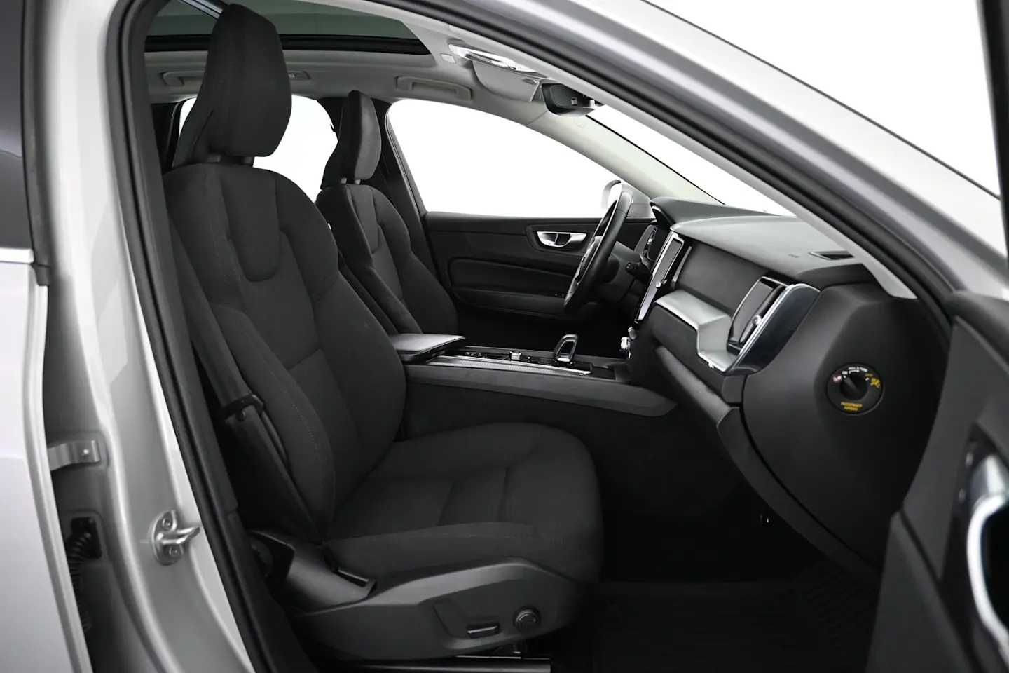 Car Image - 20P0X5j1Zr6QI8VzAyKrYl