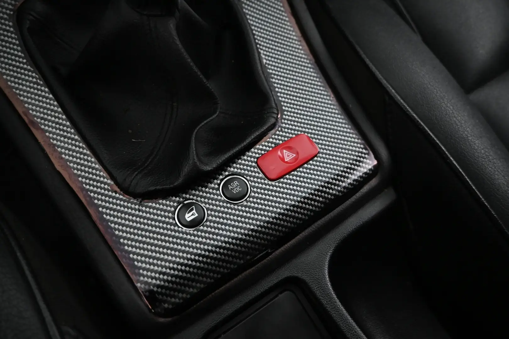 Car Image - 7uPQaJP6K5BOWrwJXrbLXu
