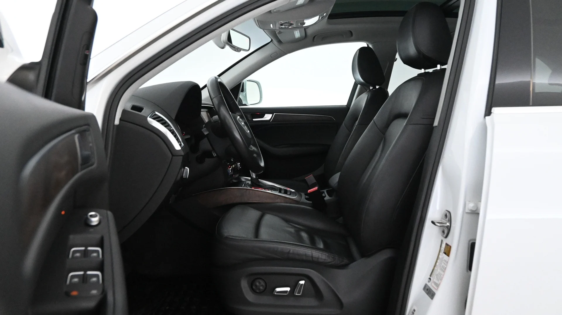 Car Image - 5ZGPAz47FEI0Ds6xKWCJMB