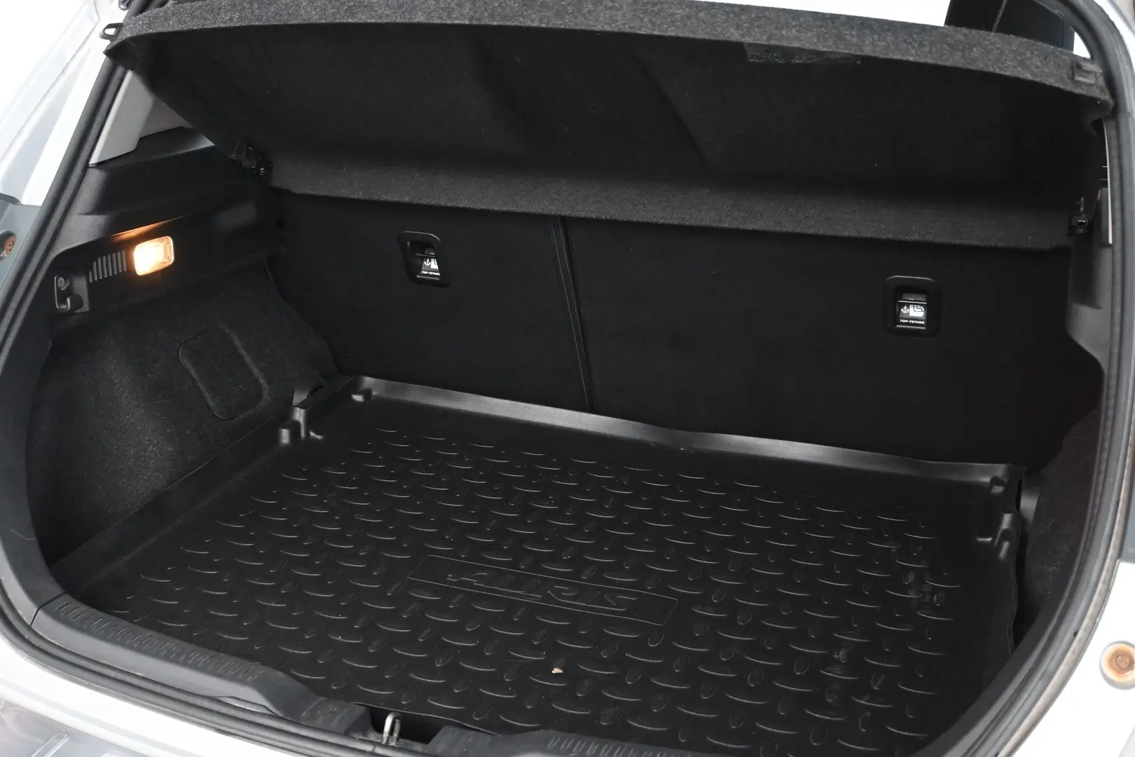 Car Image - 6FnLBNR6XSgfMiHBO61Cuh