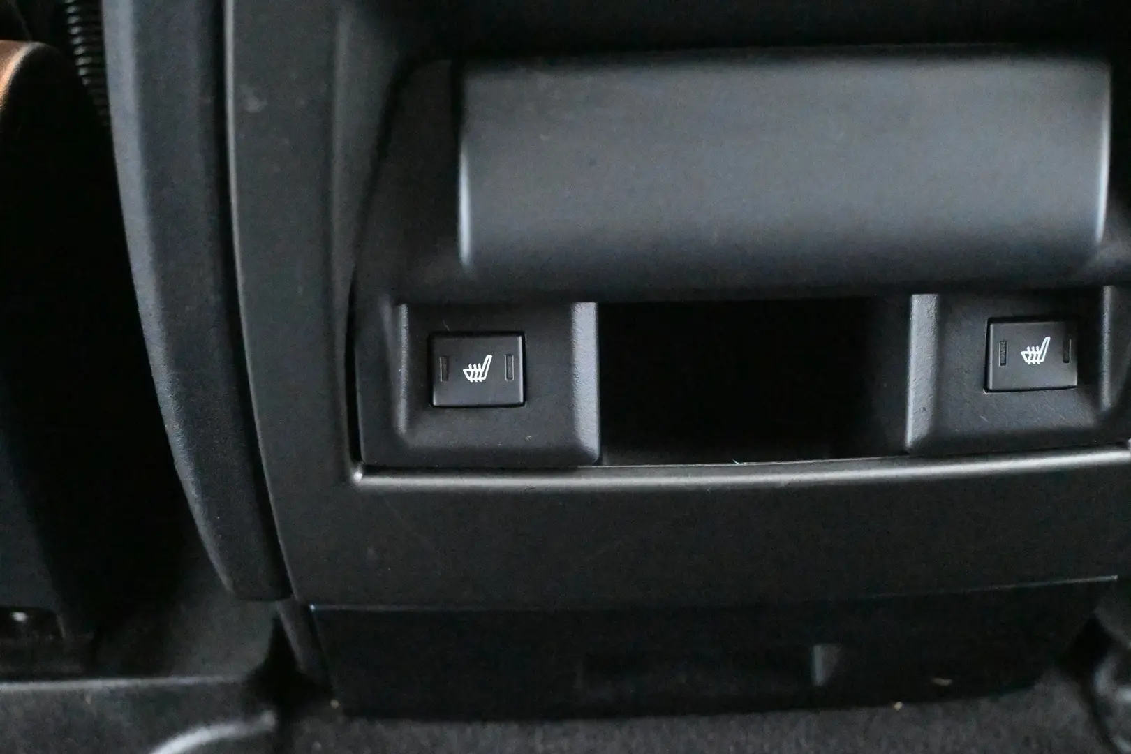 Car Image - 2YXGgZp4PONcliVkRJ4Sc3