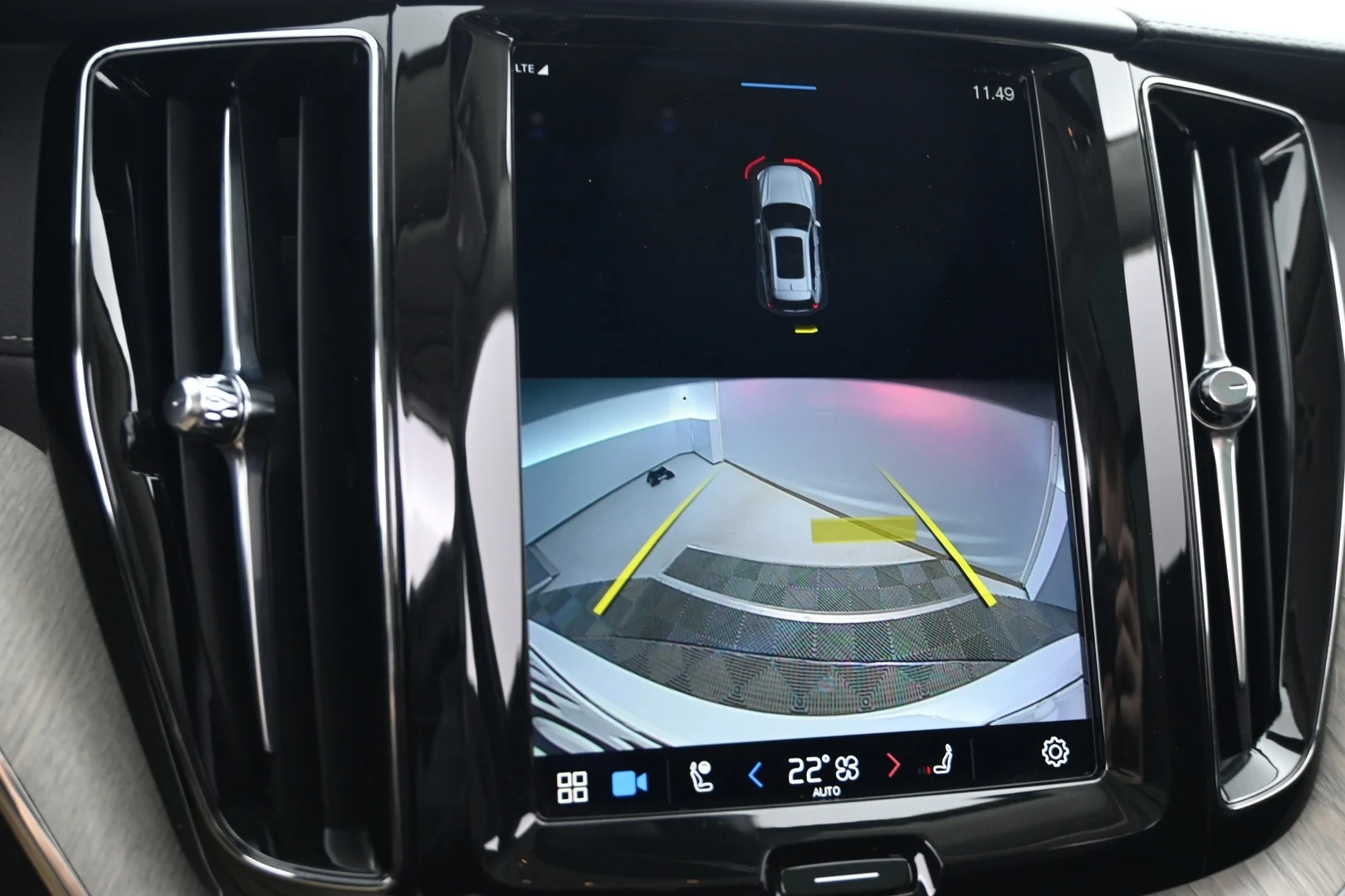 Car Image - HD6Oo1GLbZFGUL2mz8s0p