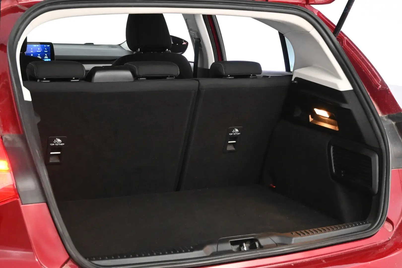 Car Image - 3jKafrYgXi5oj8F2GcY5PL
