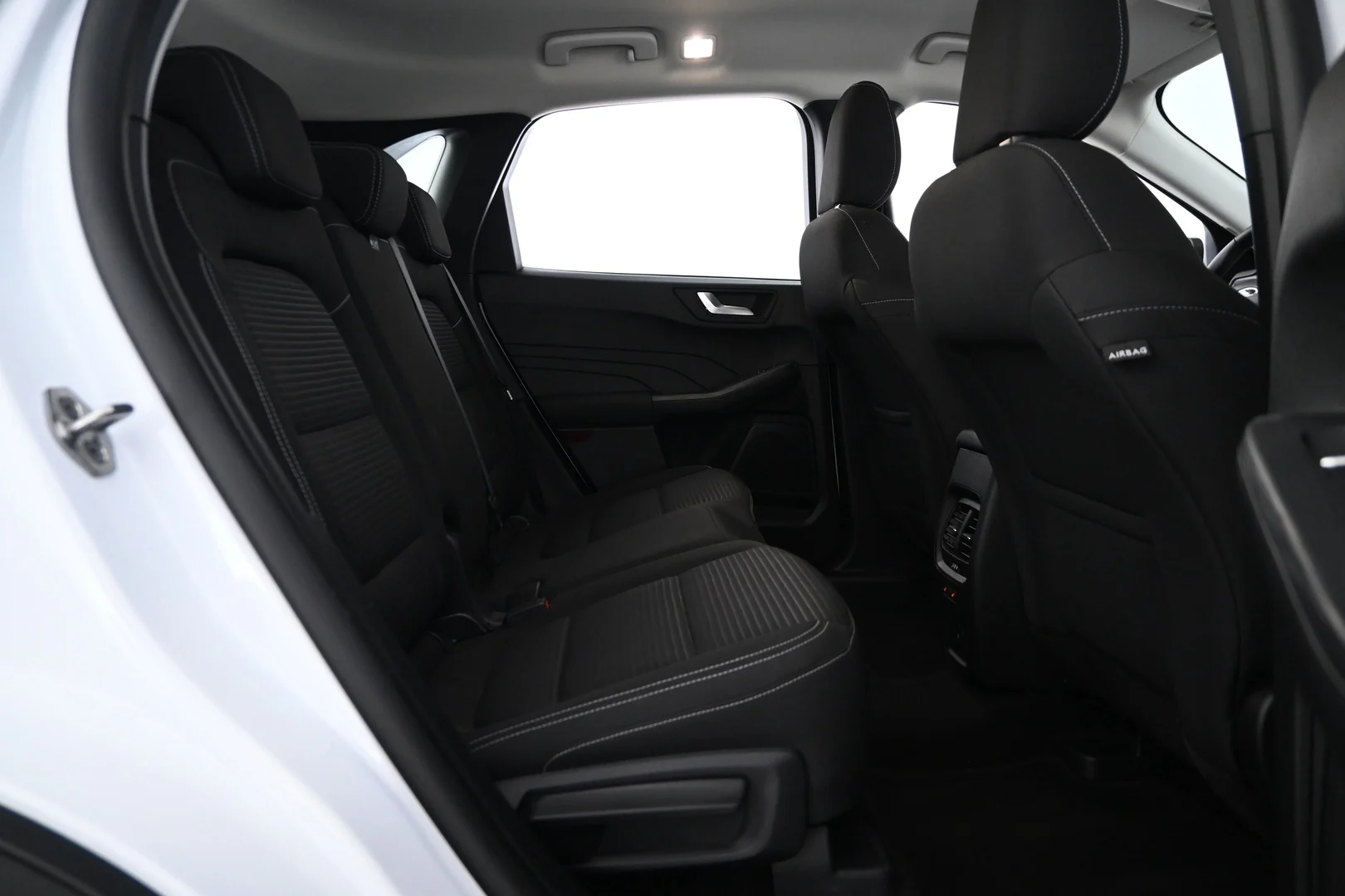 Car Image - kY200rpT3q8RuevH3u2FJ