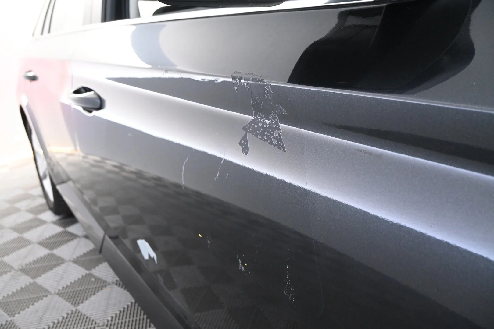 Car Image - jED9IBC5cv4NGFKDLZNA2