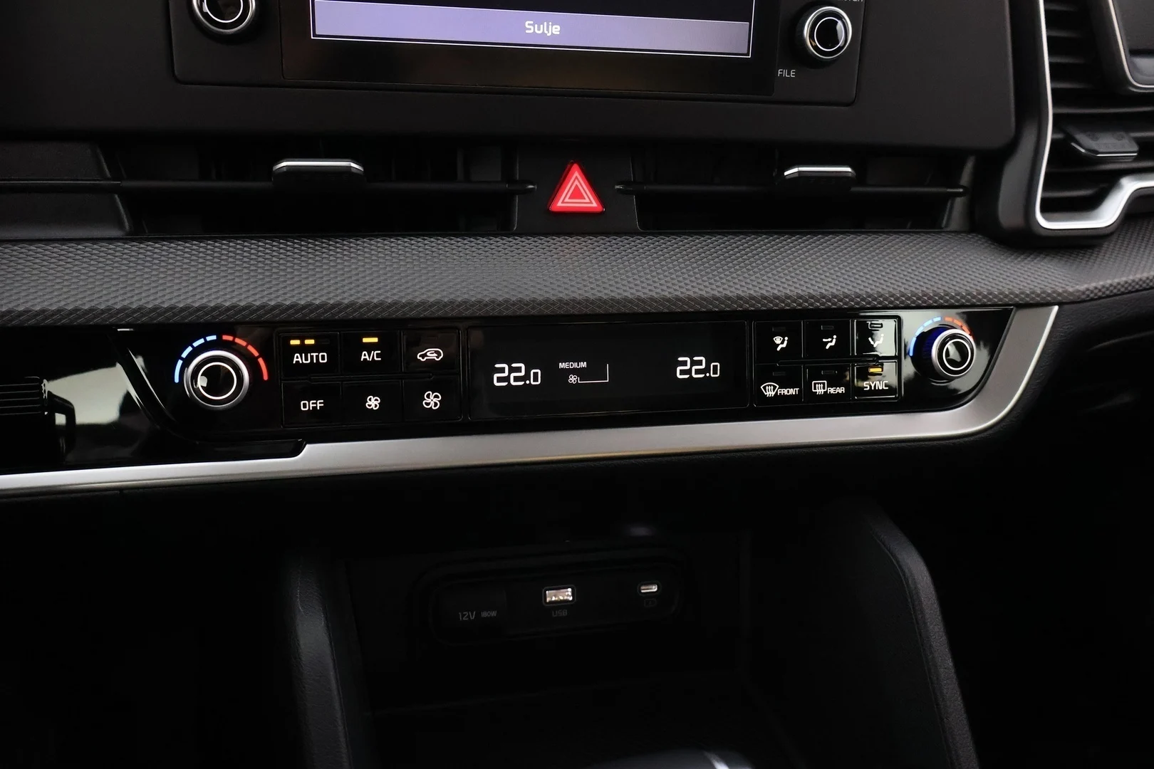 Car Image - 1eeu9yB1QaJxbi0Uw1XZWS