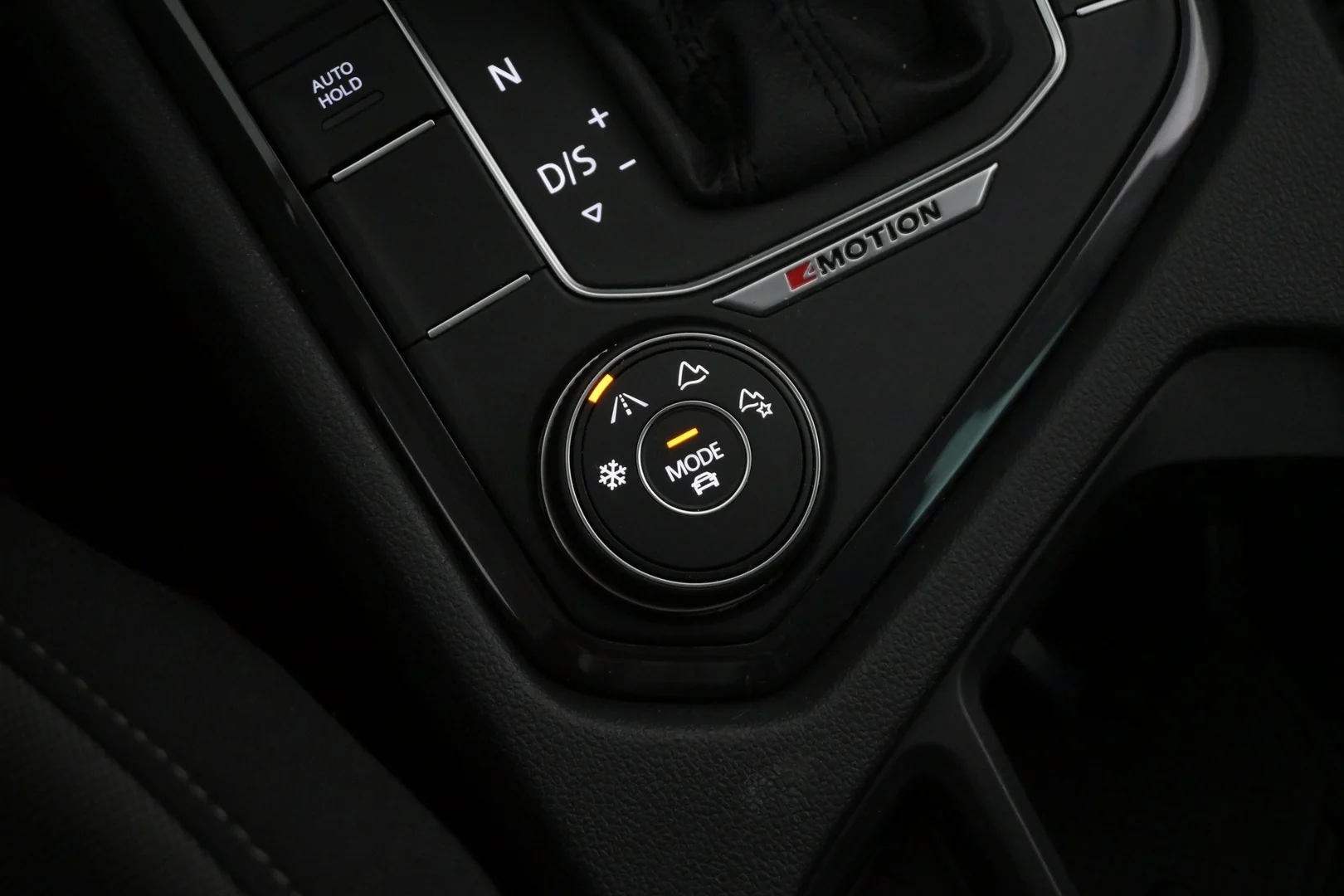 Car Image - T4zFTp3AubsBD2j5sNKiA