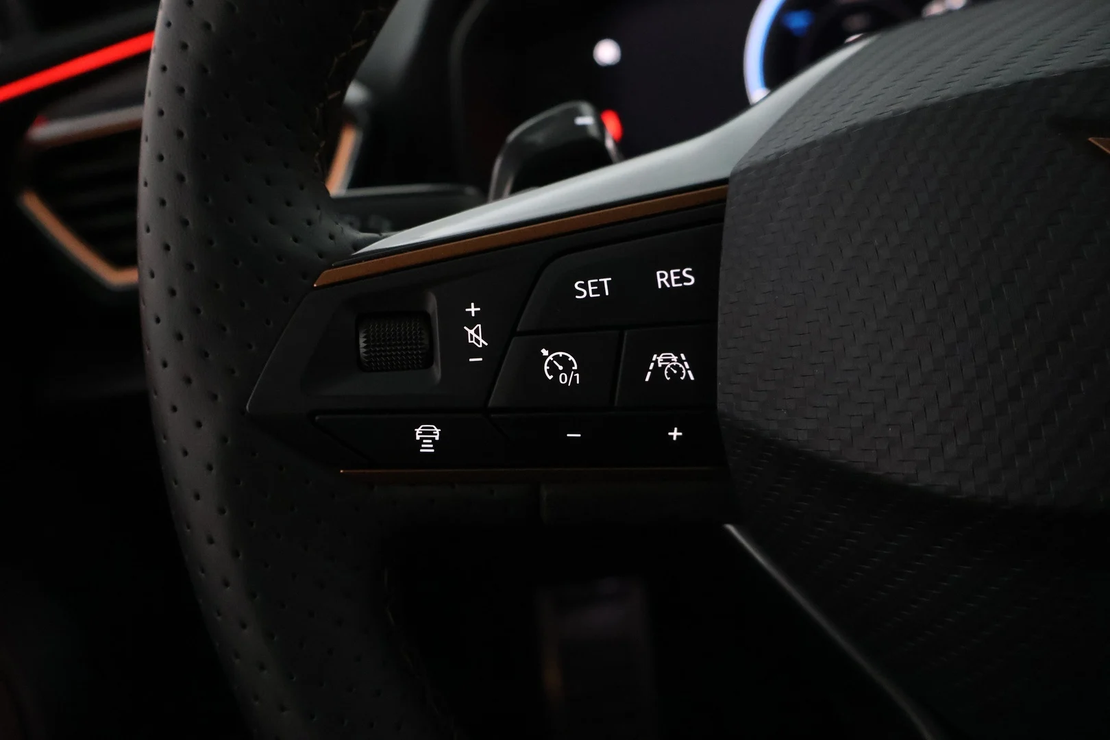 Car Image - 4uWI7XTIFAPE5SHtmm8Vdh