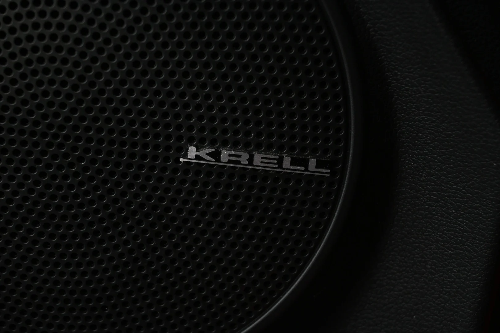 Car Image - 5EbnItq4rYROF49Io0YZom