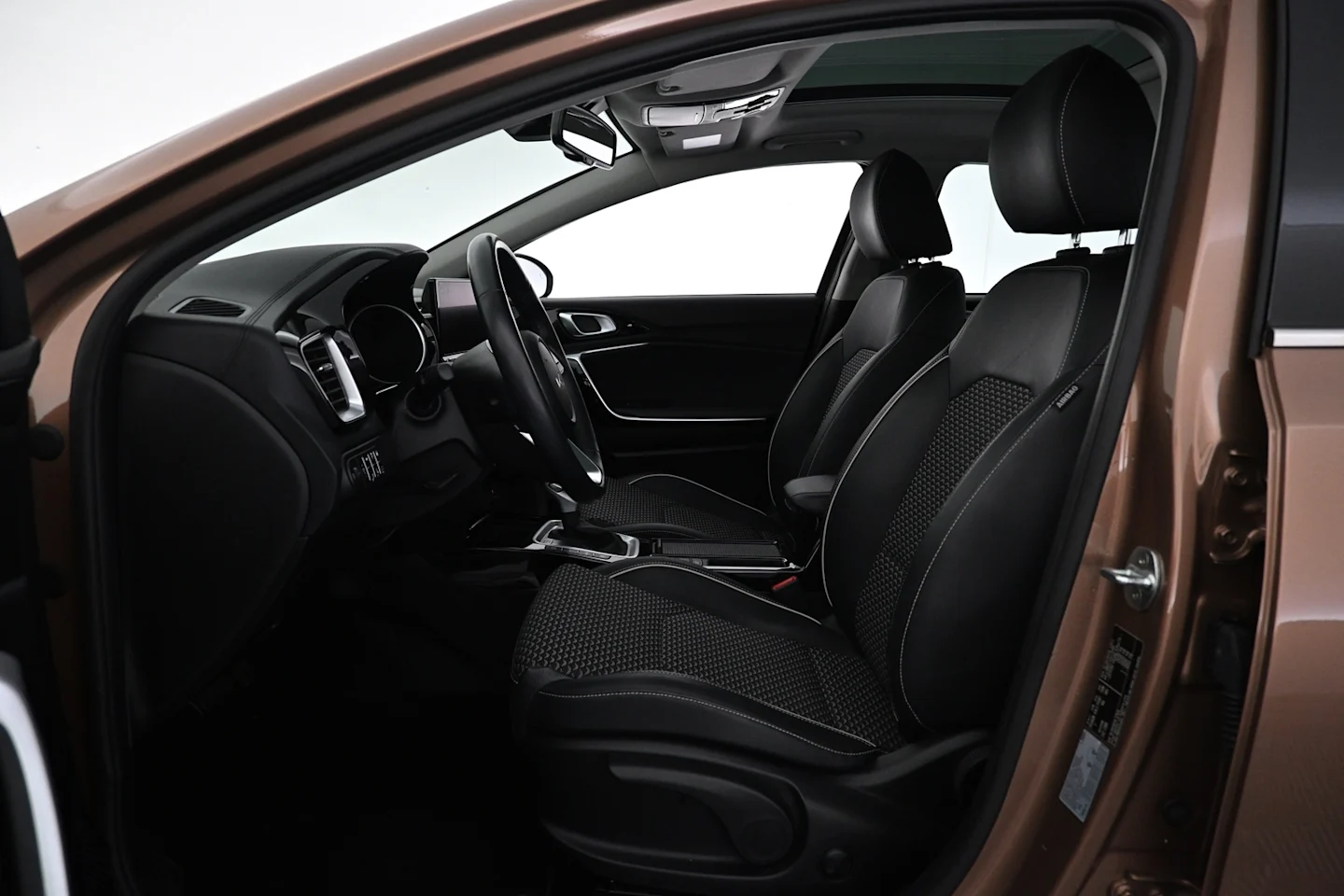 Car Image - mVzSH0z5FOjhJ8fPgX1cm