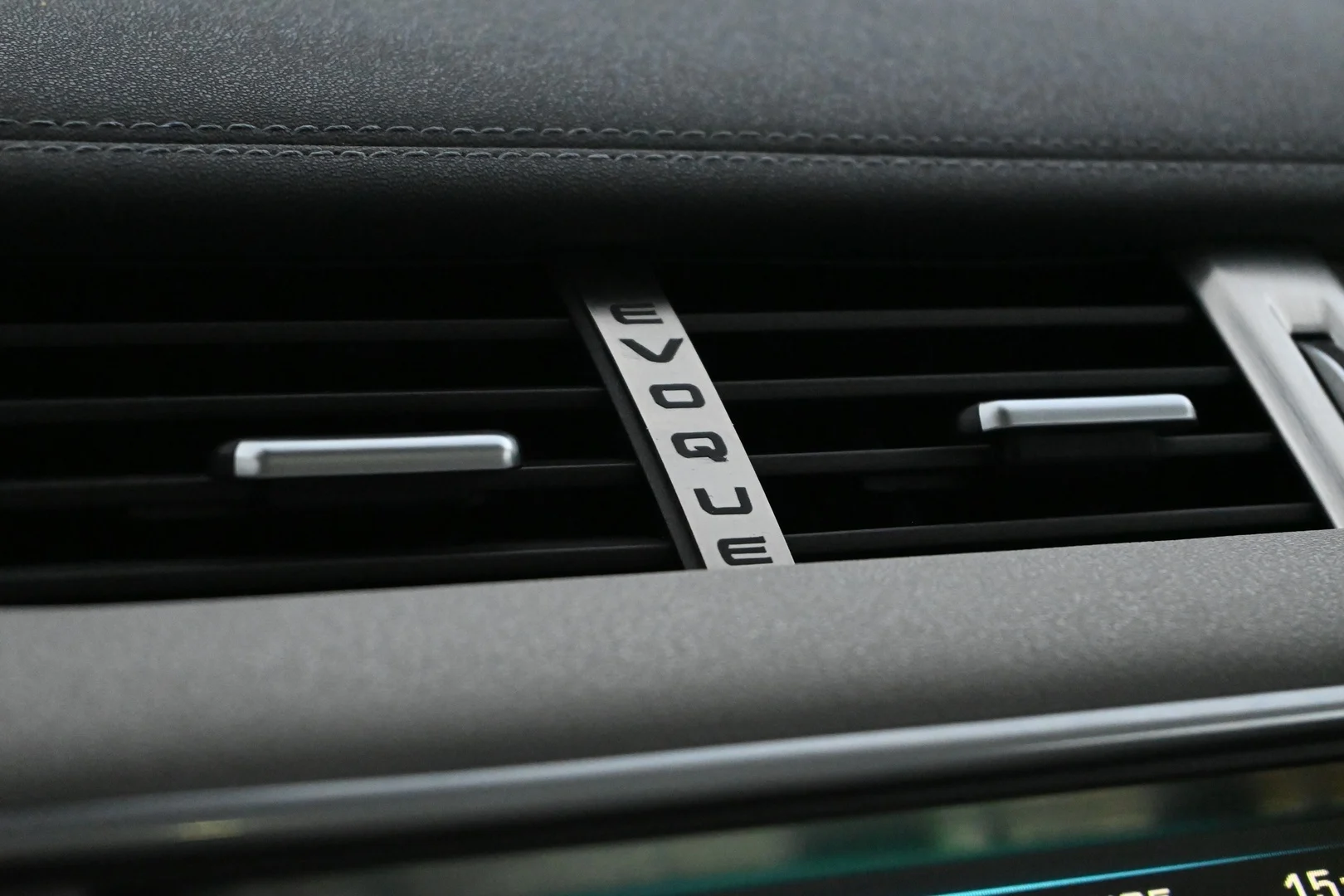 Car Image - 4cEieKhLDS3XJ6O6DmiMXu