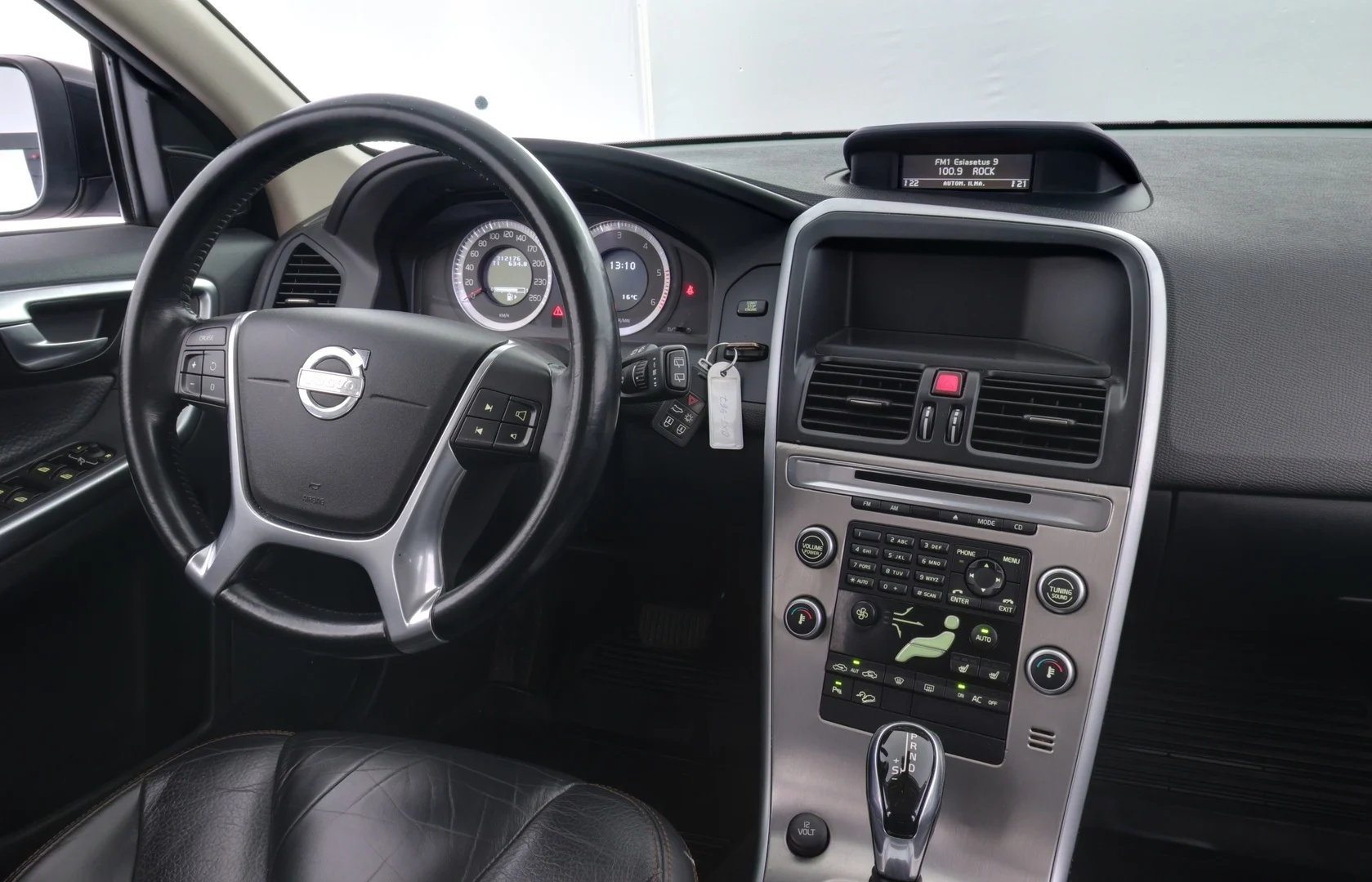 Car Image - 5Ry3t6r1UrY3KemnlH8xTw