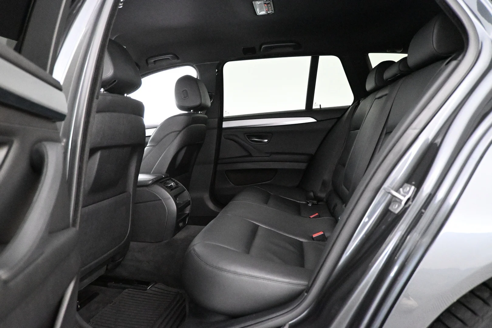 Car Image - 26Y4FCLDAGuENtNQZ5cSkU