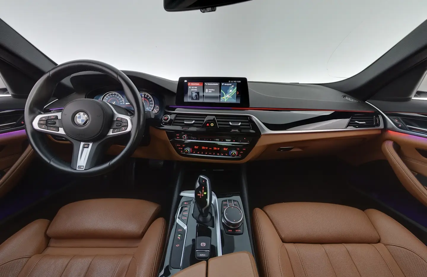 Car Image - 6zjOYggbvM9JO1jflRU1oH