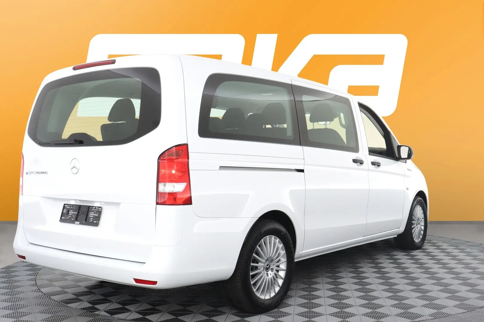Car Image - 43i0VnkIXdHaSrc7SyA2Jv