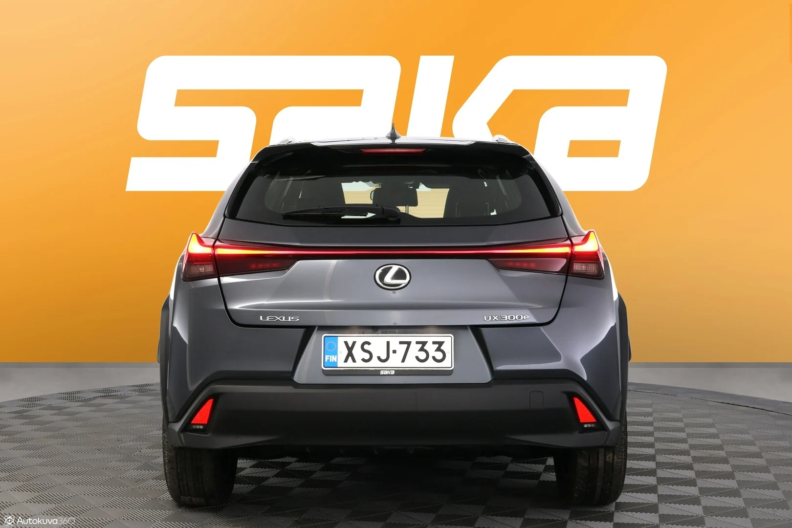 Car Image - 3Lxx1tuTk9mJaAMqc6ot8L