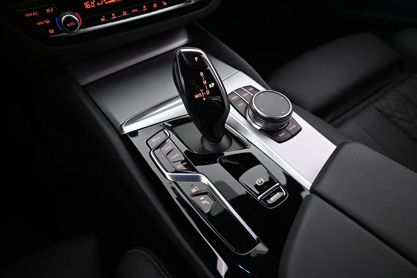Car Image - 4CFbsftWQ6f1ESiVdTc7f
