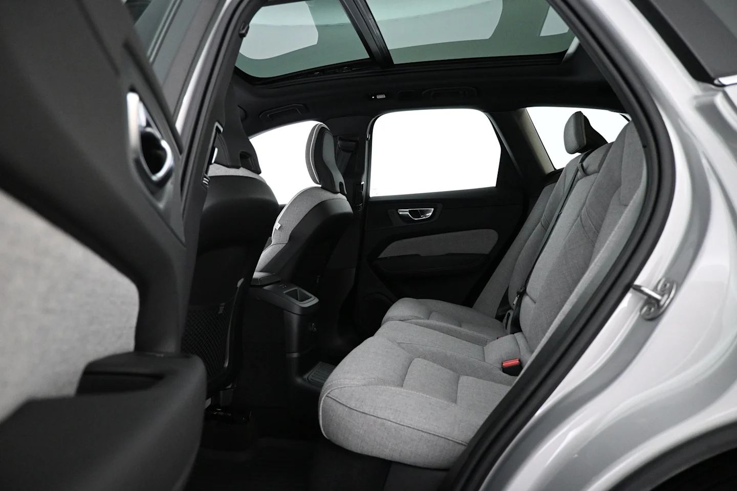 Car Image - 1FSL5YJtvMY9vkgj9ZUYGh