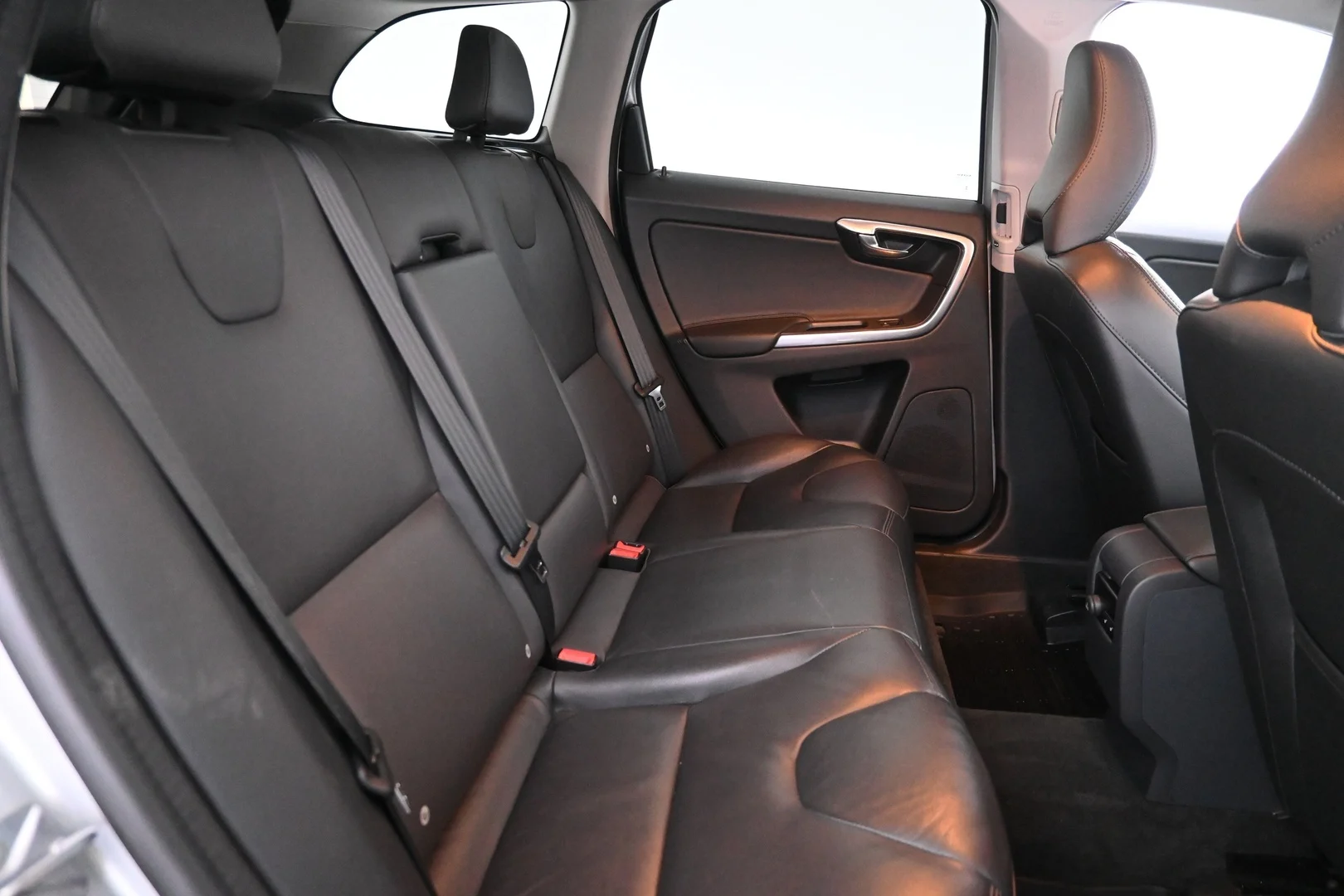 Car Image - 1MmKcRnWX9leAZVhRNl5sS