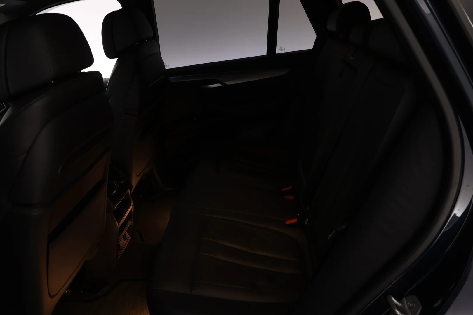 Car Image - 61bNvYVq0zFWkNkkgQVZY