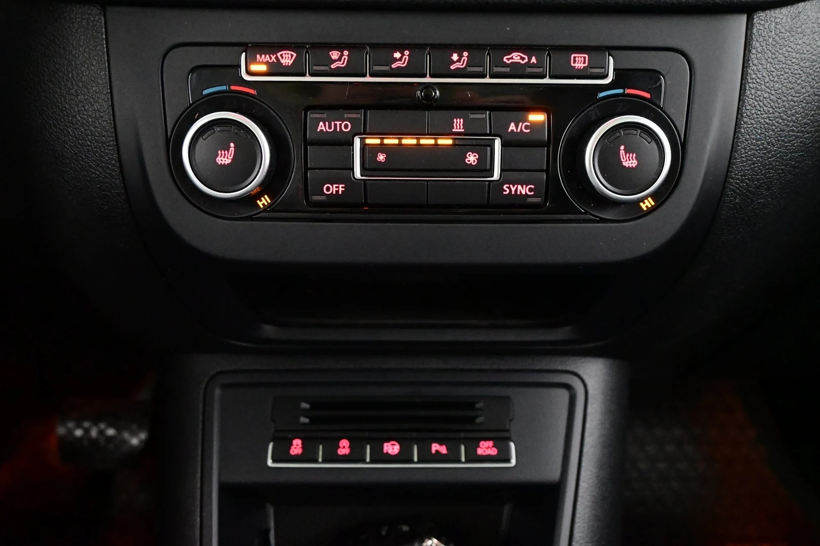 Car Image - Y6PVhPx4tZ4diMNYaqIQo