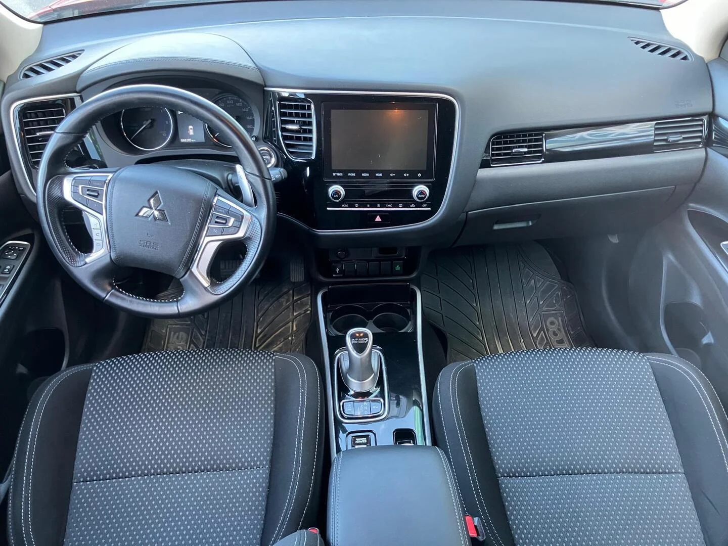 Car Image - 6tsDJRtQtlHaP0vwFtbNzm