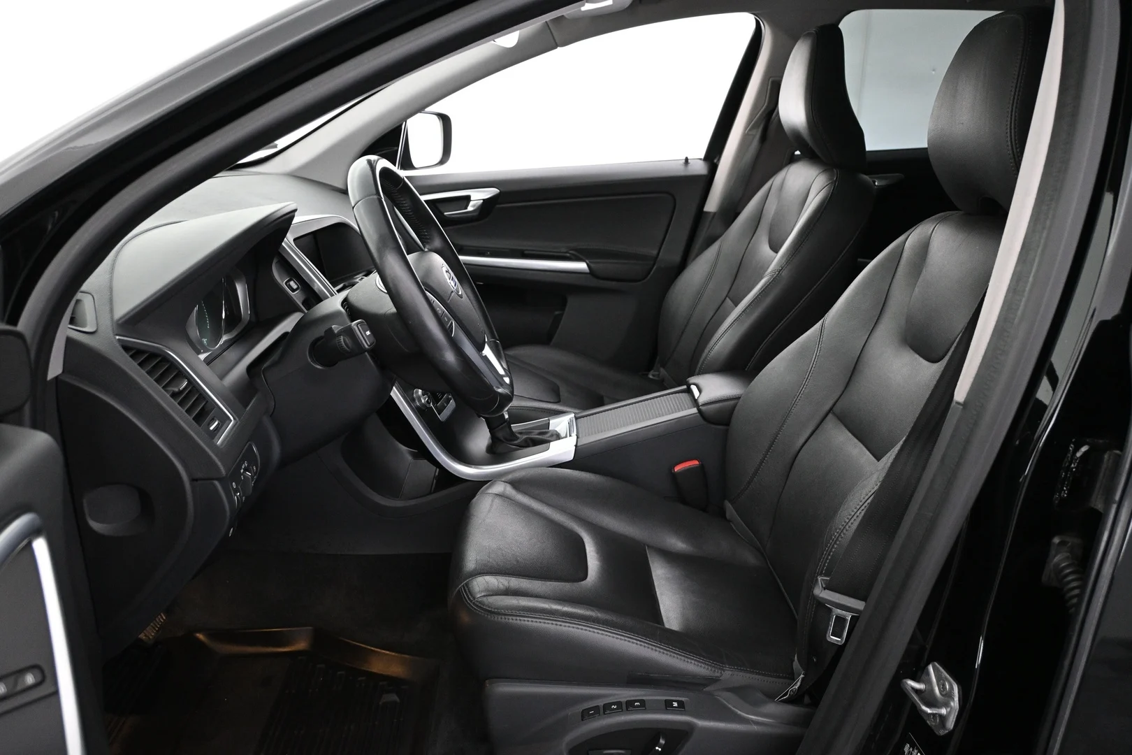 Car Image - 4KVCpxOoQF9iNTL6MMYZh1