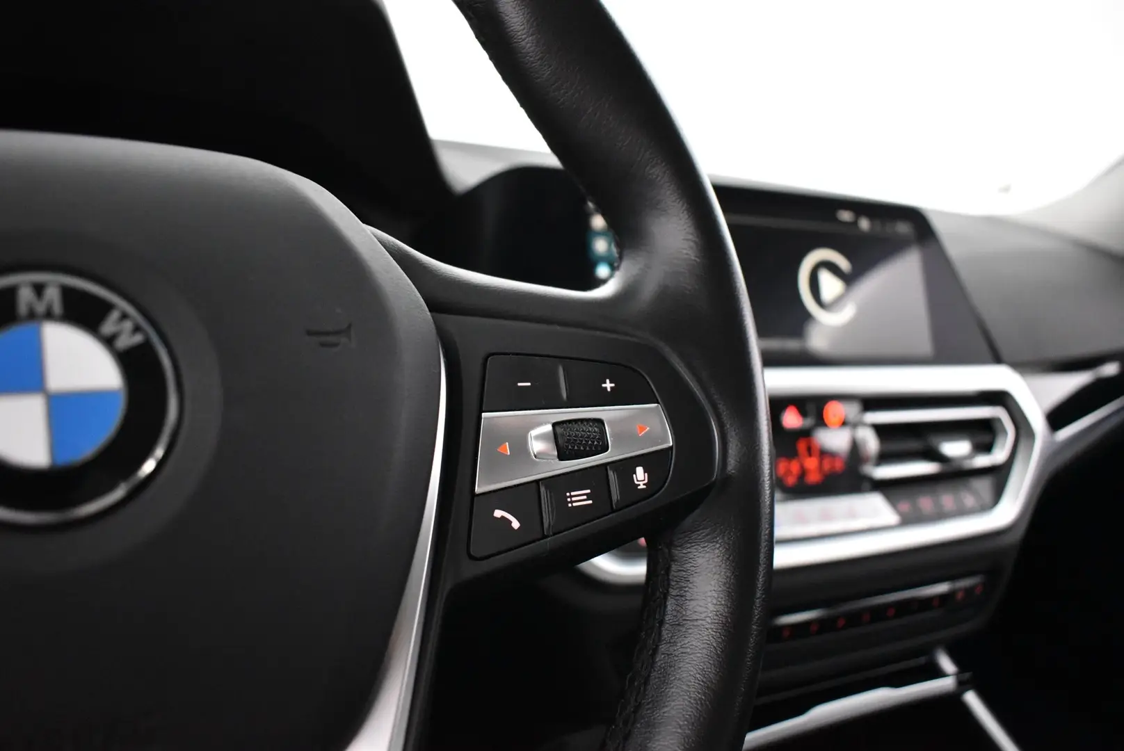 Car Image - 349h9lv4Z05YV4ceXEuprF