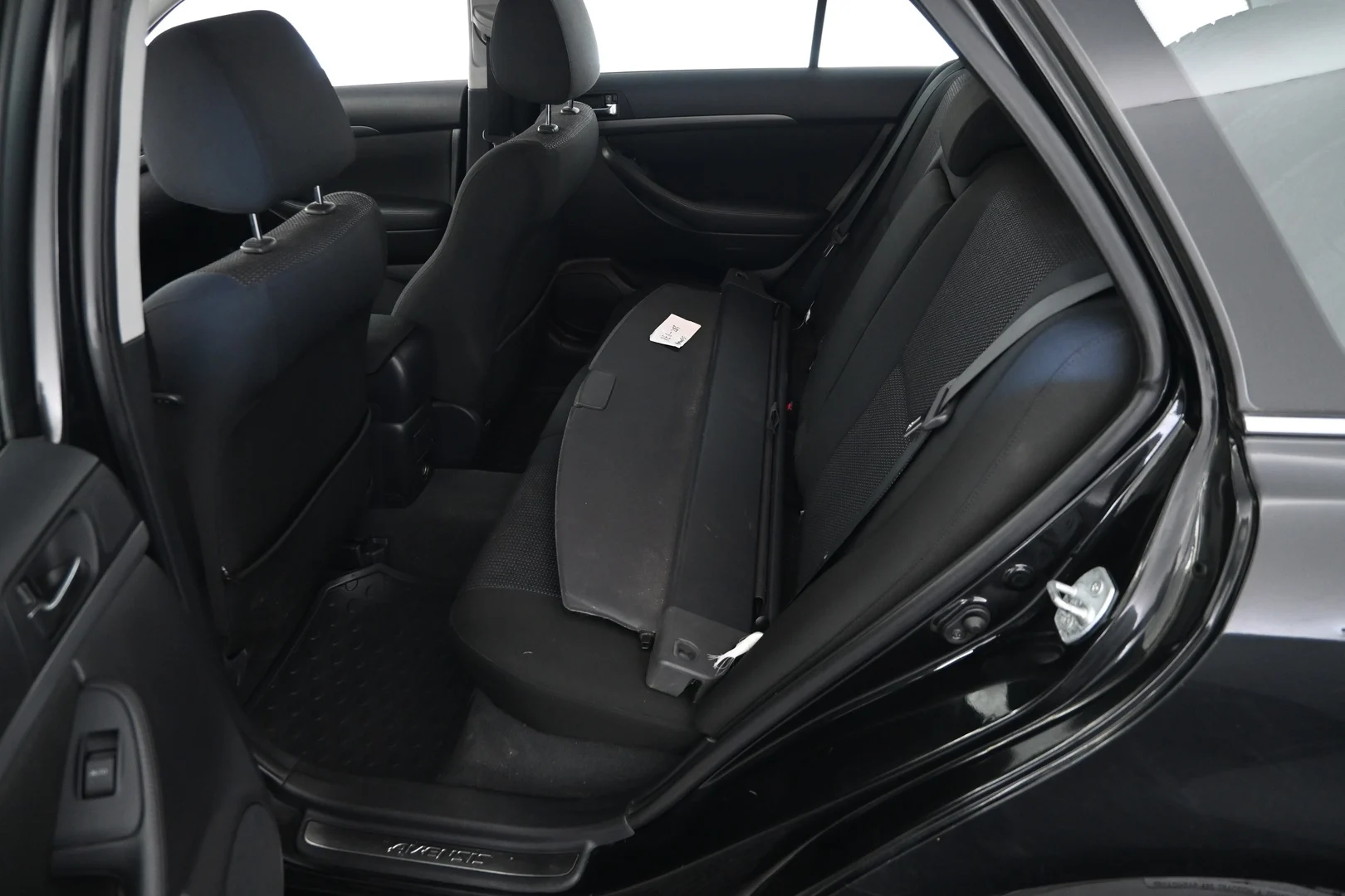 Car Image - 7GxoNuUNDPteTo8v9NU3df