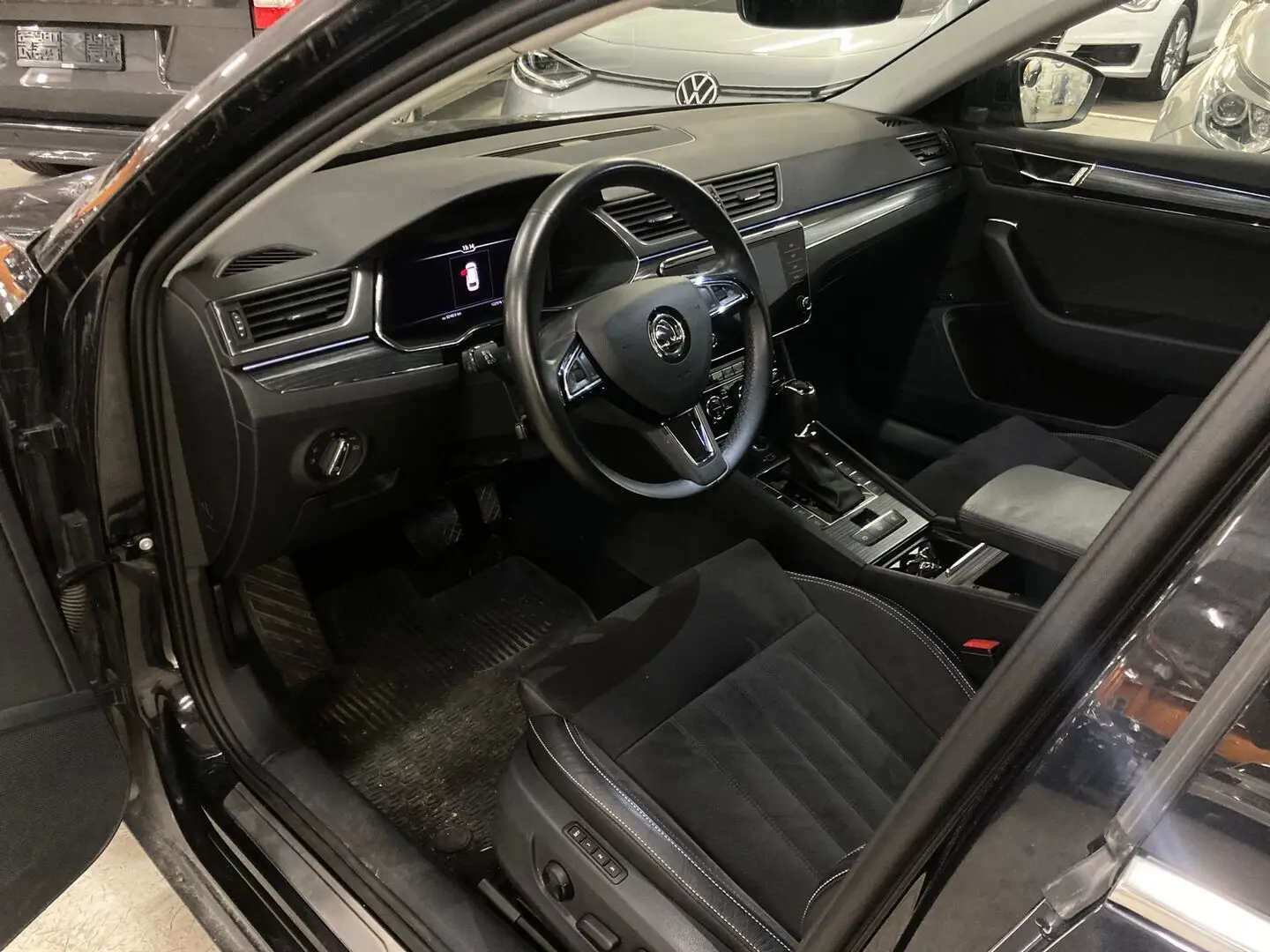 Car Image - 378go3cXpxBs3V7owBqV5F