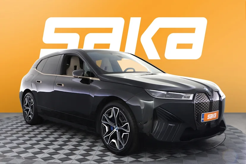 BMW iX