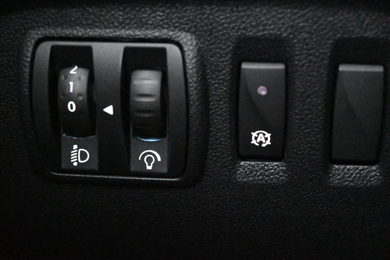 Car Image - 5H1tiHU1g5YlPIo3KC4UJB