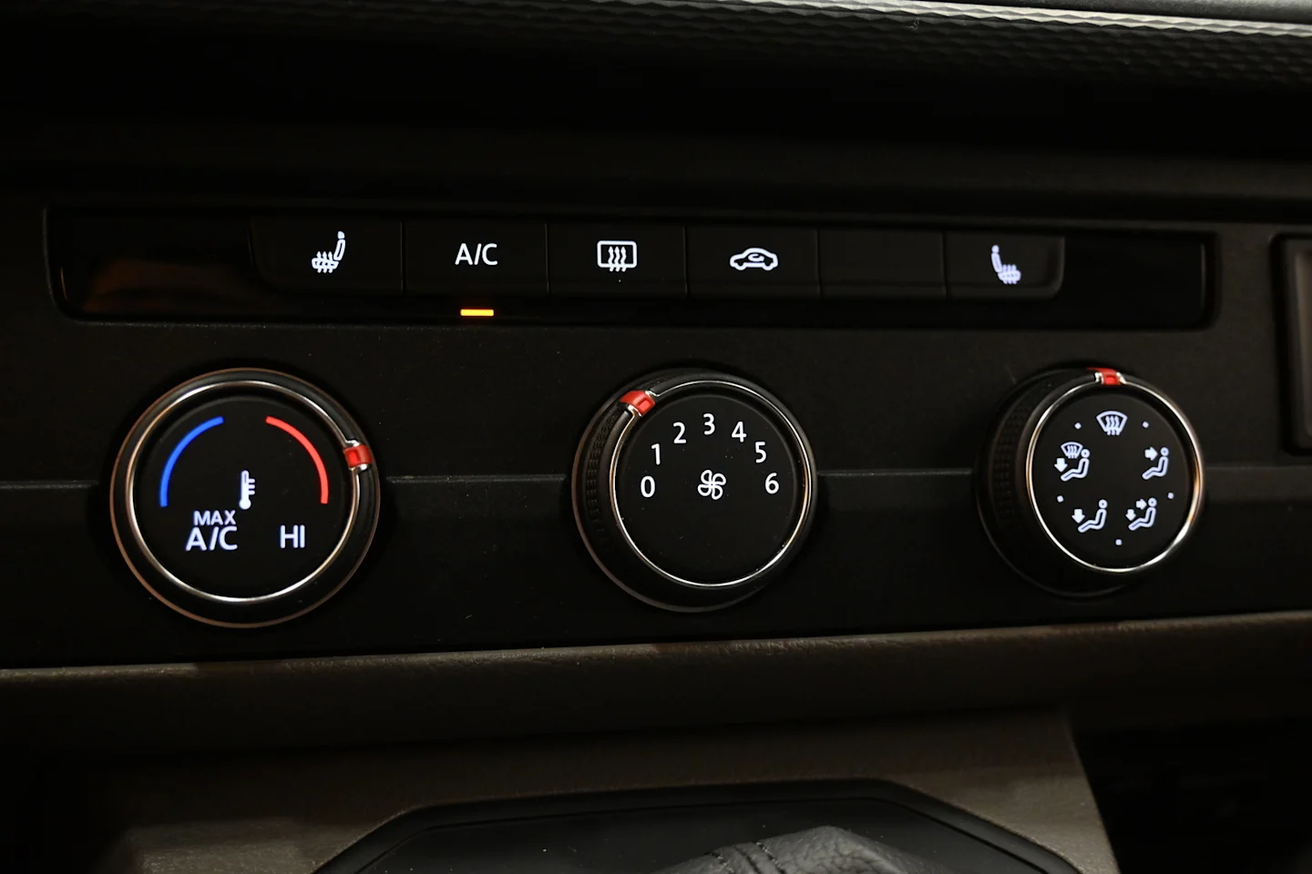 Car Image - 5hA3pa2EonaRMj9FIHOBeW