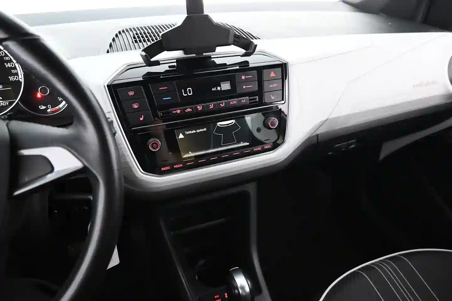 Car Image - 33gSiKYWe1SDzsVGjoF13u