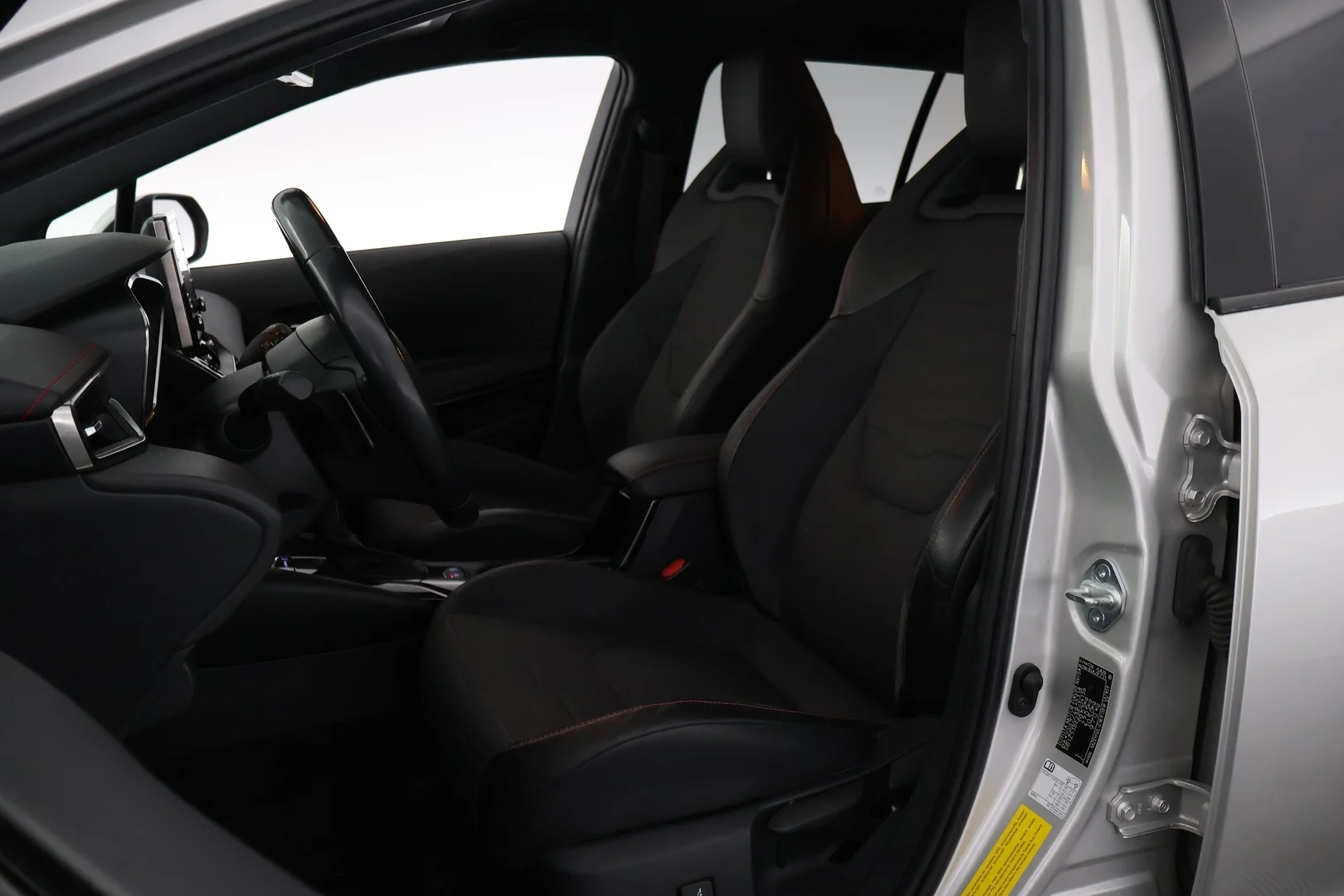 Car Image - 3qhy3S5HtXgDUJfvUgL5z3