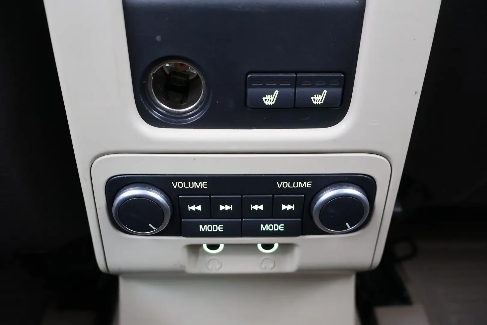 Car Image - r1PDQKfz4OVzQGIuL20iA