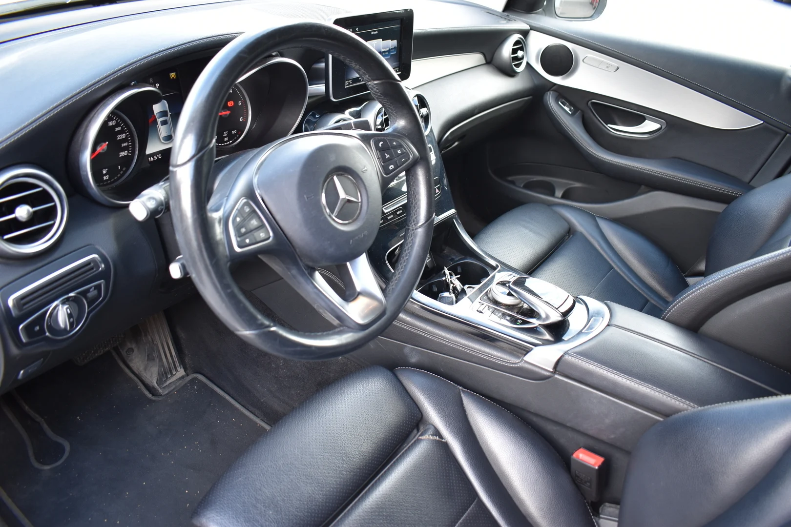Car Image - 4iUBz9Iz3dff61wsDUEERQ